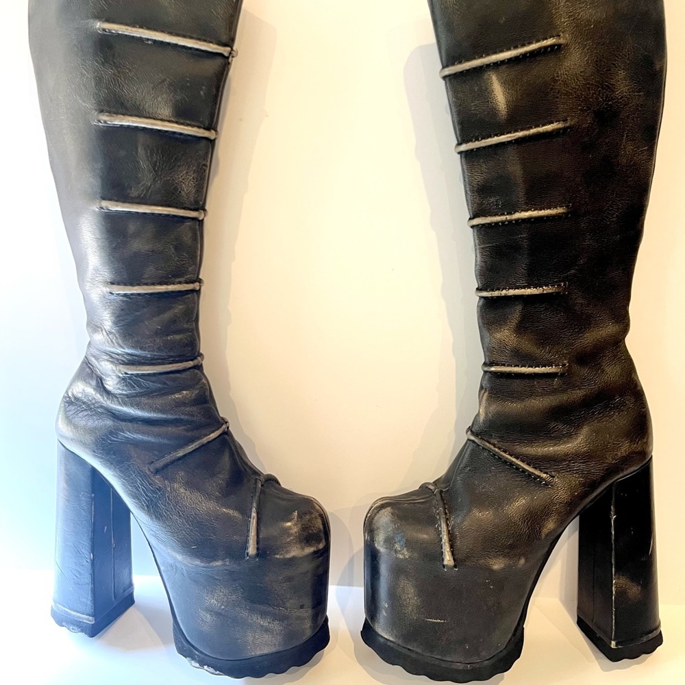 luichiny platform boots size 8